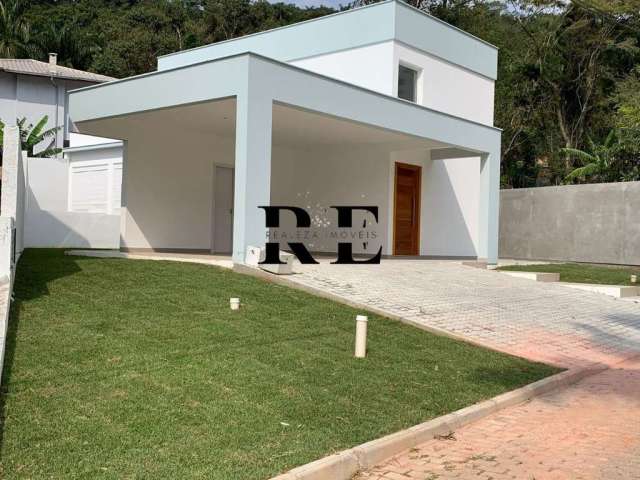 Casa em condomínio fechado com 3 quartos à venda na Rua Leonel Pereira, 2212, Cachoeira do Bom Jesus, Florianópolis por R$ 1.550.000