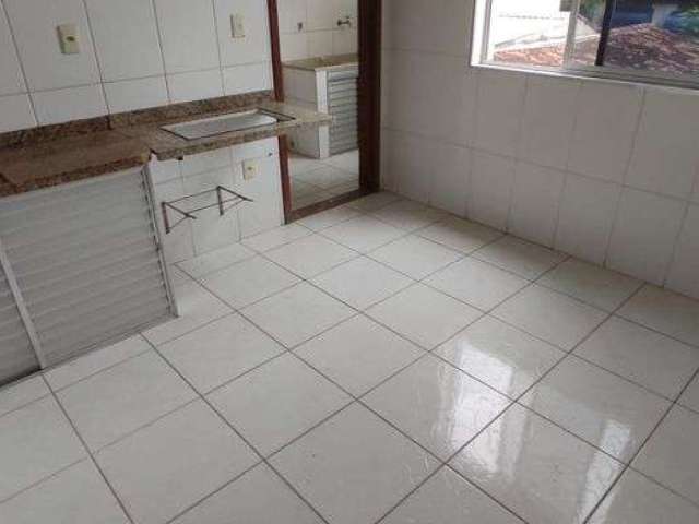 Apartamento Bairro Veneza, Cód. A342, 3 qts (dois banheiros), Sacada. Região de Ipatinga