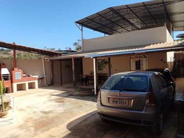 Casa Cód. K189, Bairro Bom Pastor, quintal, área gourmet, sist. alarme/câmera. Região de Ipatinga