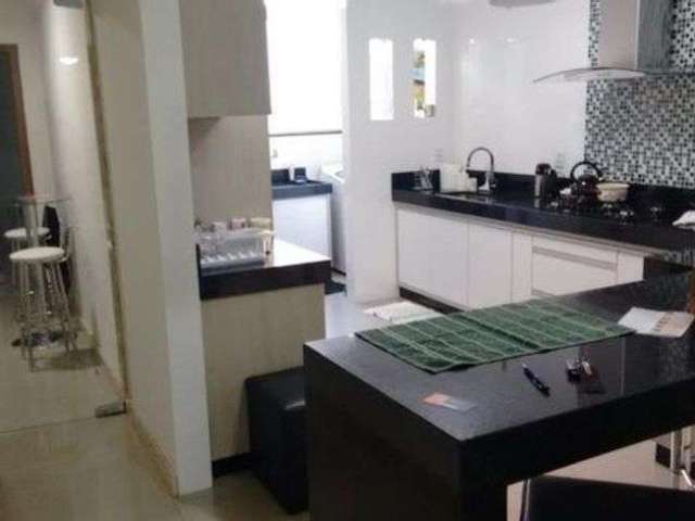 Apartamento Bairro Iguaçu, A064. Primeiro andar, piso porcelanato , 2 vagas. Região de Ipatinga