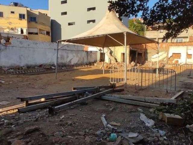 Lote em Ipatinga. Cód. L095 Bairro Veneza II, plano , 450 m², Pertinho do Centro. Aceita apto!!!