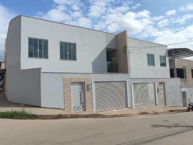 Casa Bairro. Cód. K229. 3 qts/suíte, Área gourmet, perto da avenida principal e da escola. Região de Ipatinga