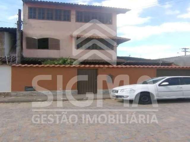 Casa com 3 quartos à venda na Rua das Andorinhas, 18, Riviera Fluminense, Macaé, 298 m2 por R$ 740.000