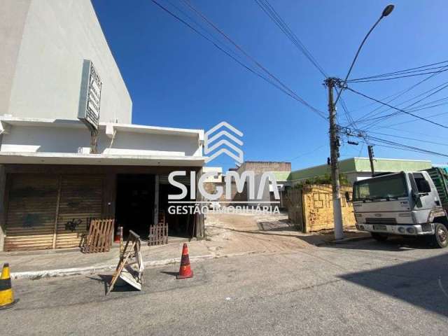 Terreno comercial à venda na Rua Professora Marieta Peixoto, Centro, Macaé por R$ 700.000