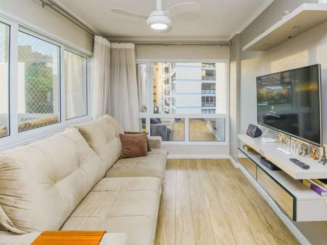 Apartamento com 2 quartos à venda na Rua Castro Alves, 1125, Rio Branco, Porto Alegre por R$ 850.000