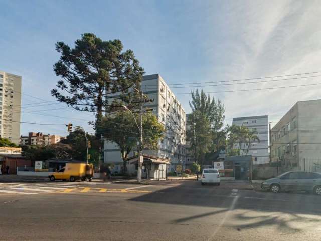 Prédio à venda na Rua Albion, 278, Partenon, Porto Alegre