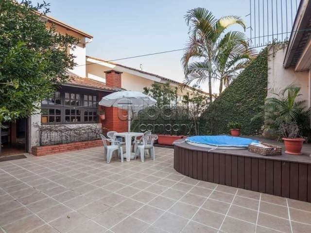 Casa com 3 quartos à venda na Rua Monte Alverne, 56, Chácara das Pedras, Porto Alegre por R$ 850.000