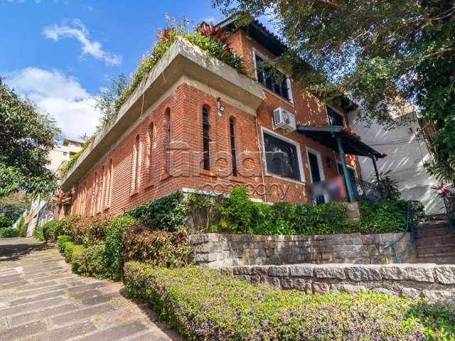 Casa em condomínio fechado com 4 quartos à venda na Rua Amélia Teles, 215, Petrópolis, Porto Alegre por R$ 1.290.000