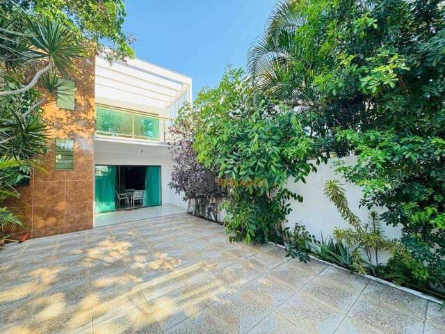 Casa à venda, 172 m² por R$ 900.000,00 - Palmeiras - Cabo Frio/RJ