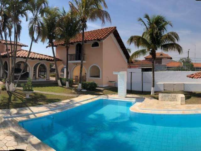 Casa com 3 dormitórios à venda, 500 m² por R$ 1.500.000,00 - Bairro Jardim - Santa Rita do Passa Quatro/SP