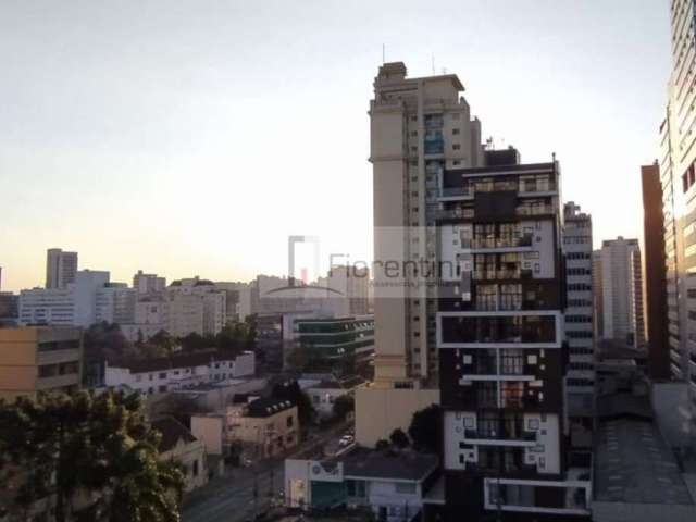 Cjto Comercial_Sala para alugar, 56.88 m2 por R$2500.00  - Centro - Curitiba/PR