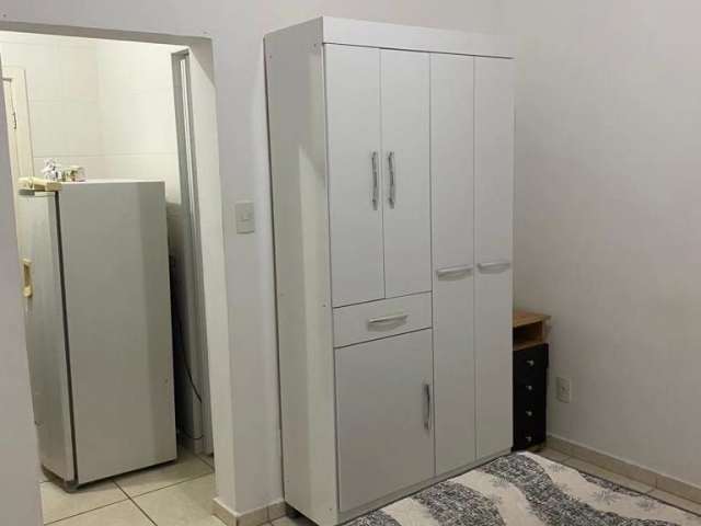 Apartamento Kitnet  em São Vicente/SP.