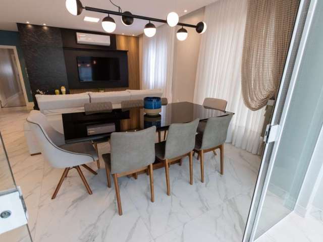 Apartamento com 3 quartos à venda na Rua 207, 330, Meia Praia, Itapema por R$ 1.950.000