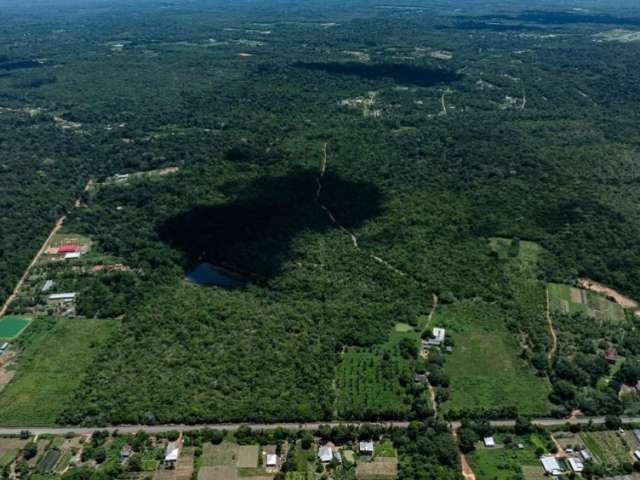 Sitio localizado na Rodovia Manoel Urbano, 2km a dentro do Ramal da Cachoeira (Km 23)