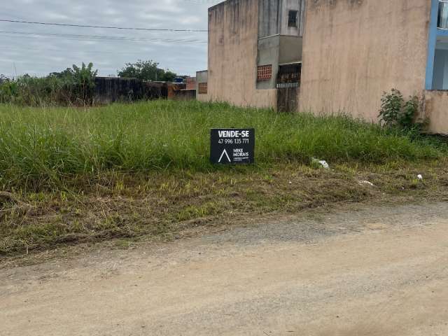 Terreno à venda no Itacolomi