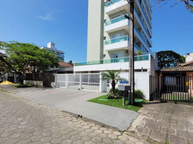 Lindo apartamento a 100 metros da praia central de Guaratuba