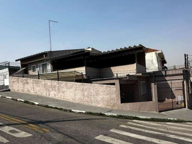 Casa / Sobrado para Venda em Guarulhos, Vila Barros, 3 dormitórios, 1 suíte, 2 banheiros, 2 vagas