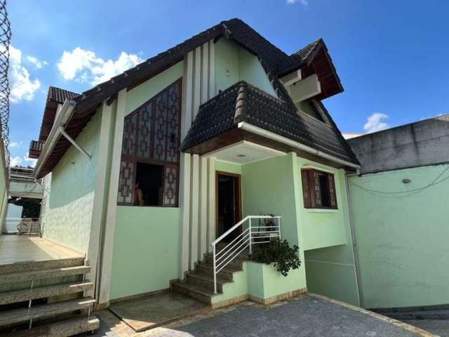 Casa Alto Padrão para Venda em Guarulhos, Vila Rosália, 4 dormitórios, 1 suíte, 4 banheiros, 8 vagas