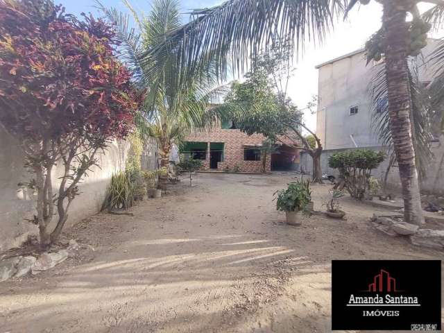 Casa duplex em Porto da Aldeia.