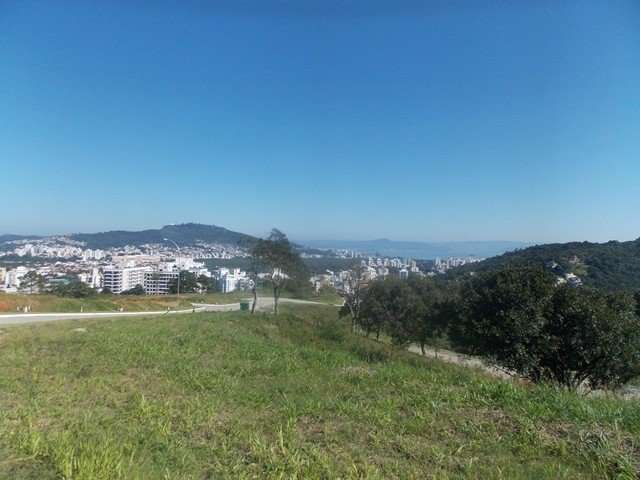 Terreno em condomínio fechado à venda na Rua Rodrigo Rampinelli Jeremias, --, Itacorubi, Florianópolis por R$ 1.108.000