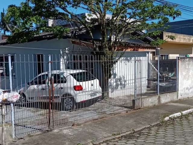 *vendo!!! casa + quitinetes locadas + permuta