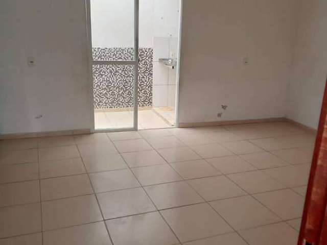 Casa com 2 quartos à venda na Alameda Família Matieli, 18, Jardim Santa Marta, Sorocaba por R$ 150.000