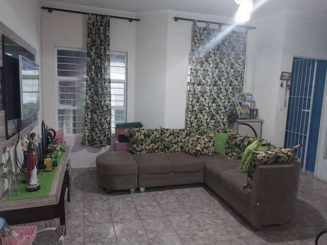 Casa com 3 quartos à venda na Rua André Bergara Lopes, 65, Parque Esmeralda, Sorocaba por R$ 330.000