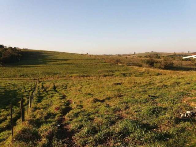 Chácara / sítio com 1 quarto à venda na Rua rural, Tucunduva, Alambari por R$ 300.000