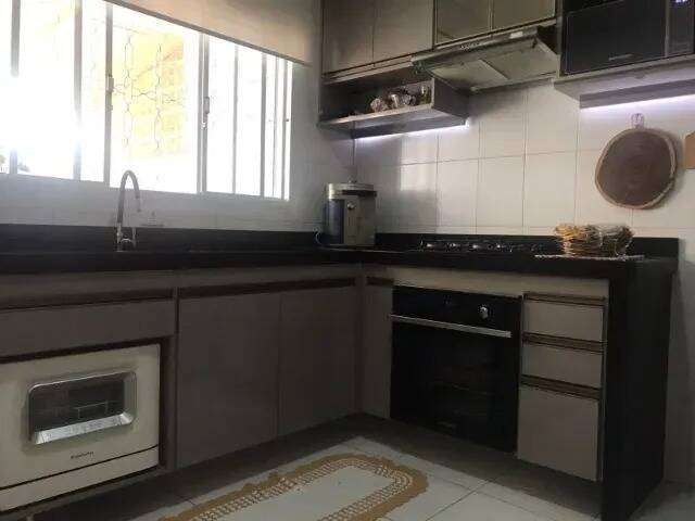 Casa em condomínio fechado com 3 quartos à venda na Condomínio Residencial Horto Florestal II, Horto Florestal, Sorocaba por R$ 575.000