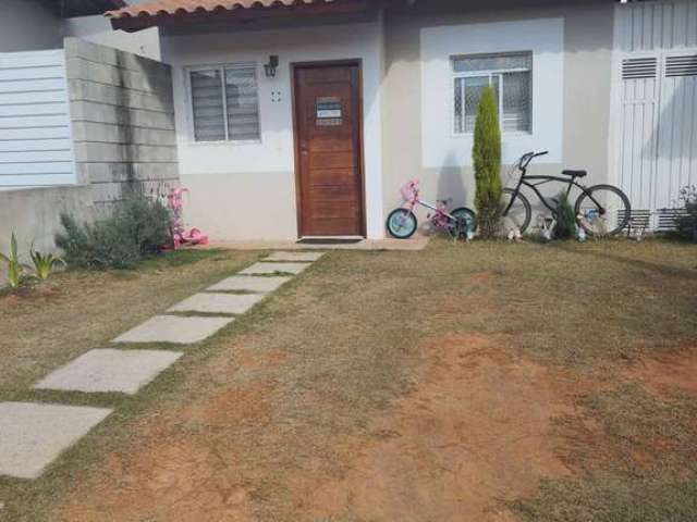 Casa em condomínio fechado com 2 quartos à venda na Rua Doutor Américo Figueiredo, 7401, Conjunto Habitacional Júlio de Mesquita Filho, Sorocaba por R$ 330.000