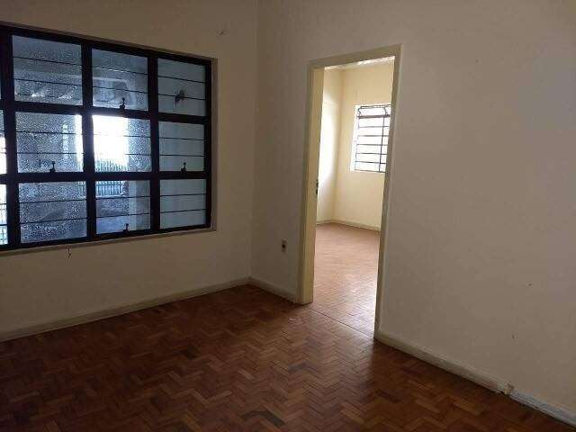 Casa com 3 quartos à venda na Rua Reverendo Henrique de Oliveira Camargo, 107, Jardim Santa Rosália, Sorocaba por R$ 545.000