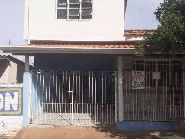 Casa com 6 quartos à venda na R. Antônio Briene de Camargo, 1325, Vila Alvorada, Itaporanga por R$ 375.000