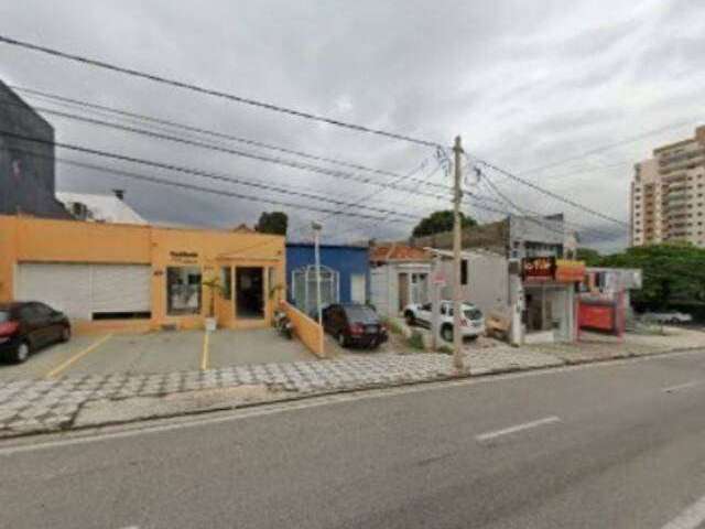 Casa à venda na Avenida Doutor Eugênio Salerno, Centro, Sorocaba por R$ 1.600.000