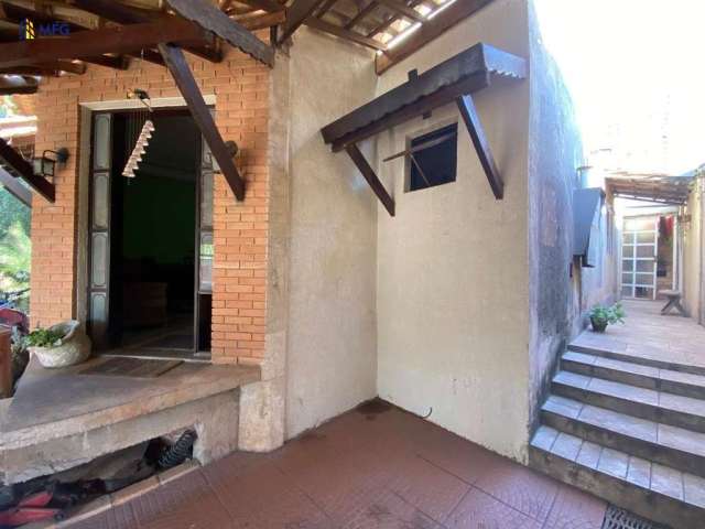 Casa com 3 quartos à venda na Válter Gomes, 487, Conjunto Habitacional Júlio de Mesquita Filho, Sorocaba por R$ 350.000