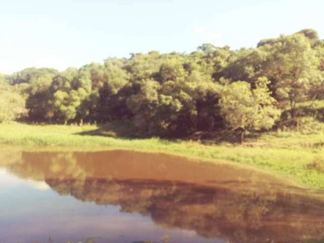 Chácara / sítio à venda na Zona Rural, Capela do Alto  por R$ 1.300.000