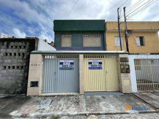 Casa com 3 dormitórios para alugar, 120 m² - Ponto Novo - Aracaju/SE