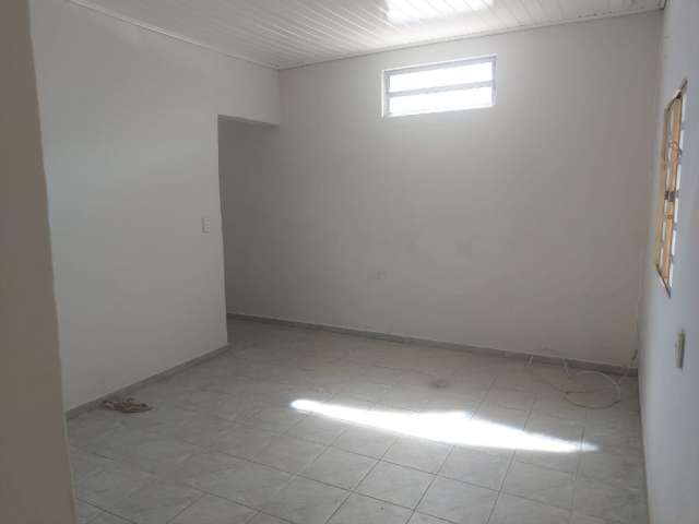 Casa com 1 Quarto para alugar, 50m² - Vila Nv Cachoeirinha