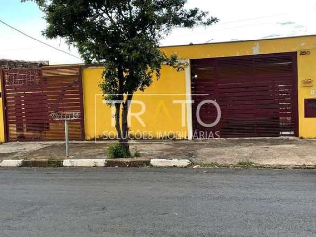 Casa com 6 quartos à venda na Rua Etelvina de Sales Alves, 250, Jardim García, Campinas, 193 m2 por R$ 650.000