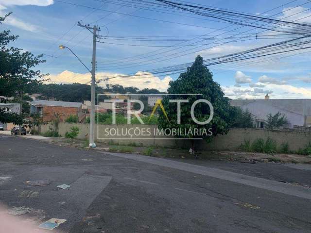 Terreno à venda na Rua Maurício Jammel, 121, Parque São Quirino, Campinas por R$ 300.000