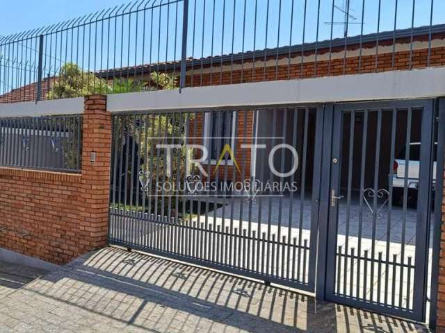 Casa com 3 quartos à venda na Rua Monsenhor Rafael Roldan, 173, Jardim Nova Europa, Campinas, 220 m2 por R$ 729.000