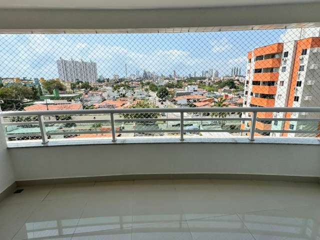 Apartamento andar alto no Royal Palms em Capim Macio