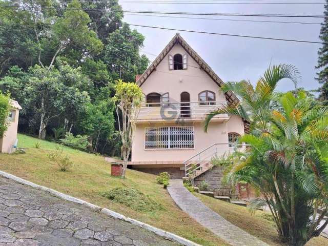 Casa para Venda em Florianópolis, Sambaqui, 4 dormitórios, 2 suítes, 4 banheiros, 2 vagas