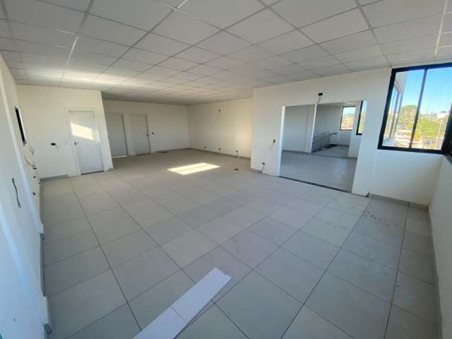 Sala comercial no 4⁰ andar com vista sensacional!