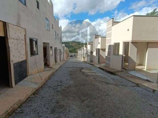 Casa à venda na Rua Maria José Alves, 110, Estância Poços de Caldas, Poços de Caldas por R$ 270.000