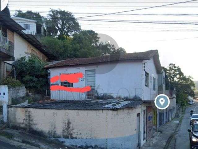 Casa à venda na Rua Coronel Virgílio Silva, 2110, Santa Emília, Poços de Caldas por R$ 380.000