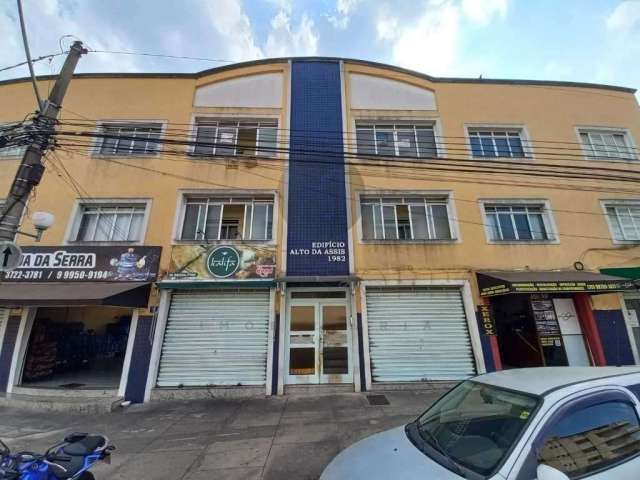 Apartamento à venda na Rua Assis Figueiredo, 1983, Centro, Poços de Caldas, 94 m2 por R$ 250.000