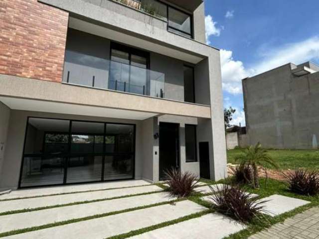 Sobrado com 3 quartos  à venda, 166.78 m2 por R$1550000.00  - Pilarzinho - Curitiba/PR