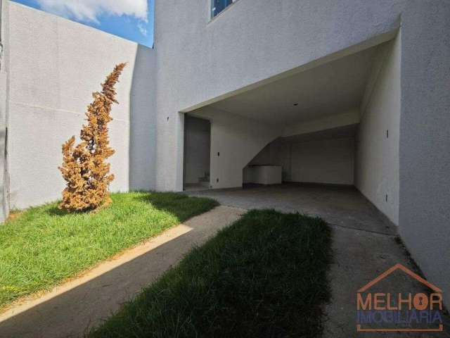 Casa Geminada à Venda em Céu Azul, Belo Horizonte - MG