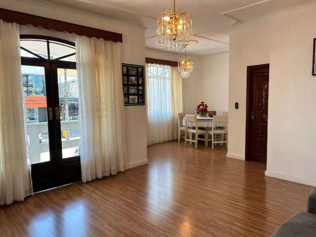 Oportunidde Sobrado Resid Comercial  á venda,  Bairro Iririu R$ 1.280.000,00