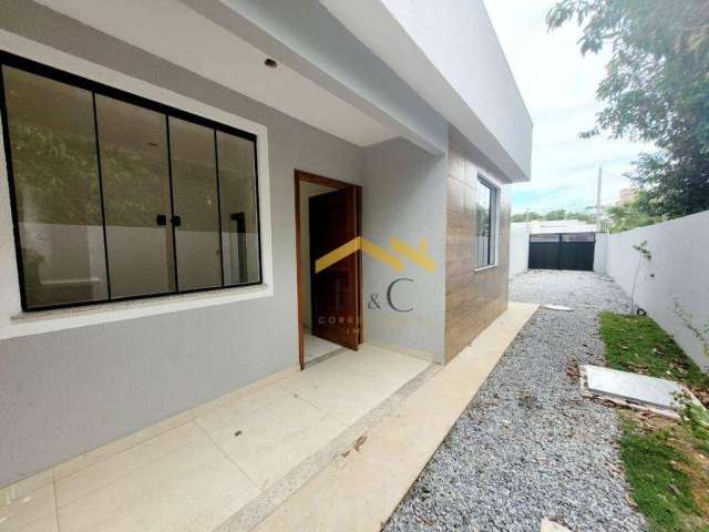 Casa com 2 dormitórios à venda, 65 m² por R$ 295.000,00 - Verdes Mares - Rio das Ostras/RJ